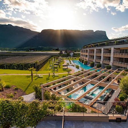 Weinegg Wellviva Resort Appiano Sulla Strada Del Vino Exterior foto