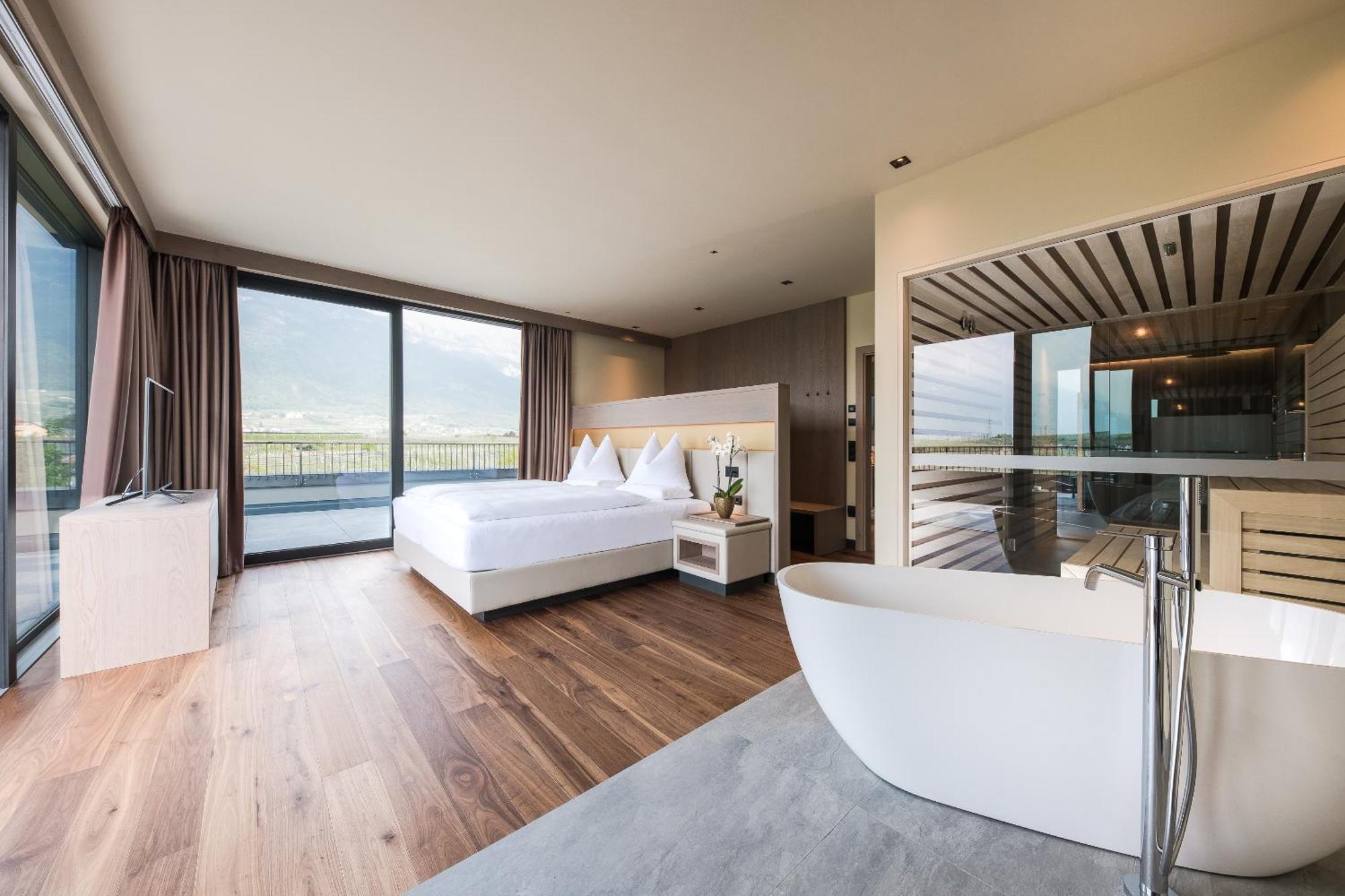 Weinegg Wellviva Resort Appiano Sulla Strada Del Vino Exterior foto
